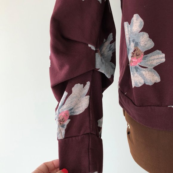 Burgundy Floral Sweatshirt with Statement Sleeve - Picture 4 of 9